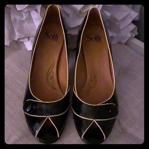 Sofft patent peep toe pumps